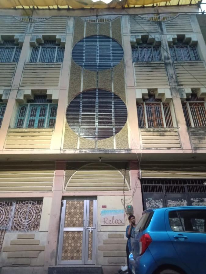 Hostel Relax Homestay Gaya Bagian luar foto